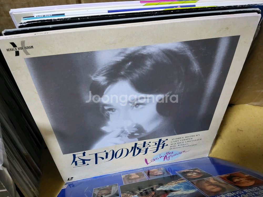 LD 60장 일괄판매 (2오디오 앰프 LD플레이어 음향--1