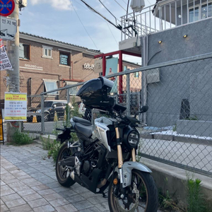 혼다 cb125r 21년식 무사고