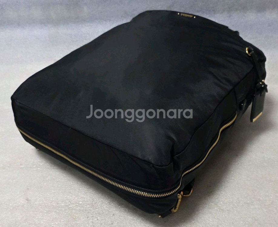 투미 TUMI 보이져 에스코트 컨버터블 여성용 경량백팩--4