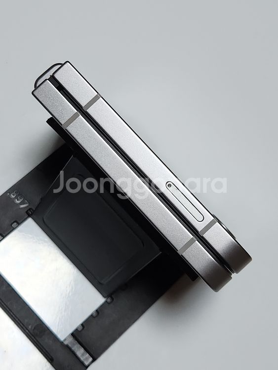 A급) 갤럭시Z플립6 256G 무잔상 실버 52499--6