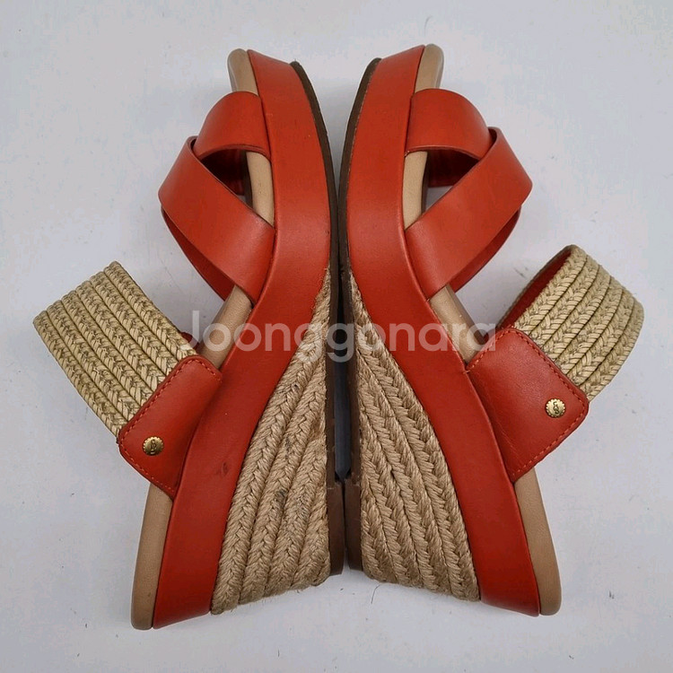 UGG 어그 웨지샌들 실사이즈235 굽8.5_--4