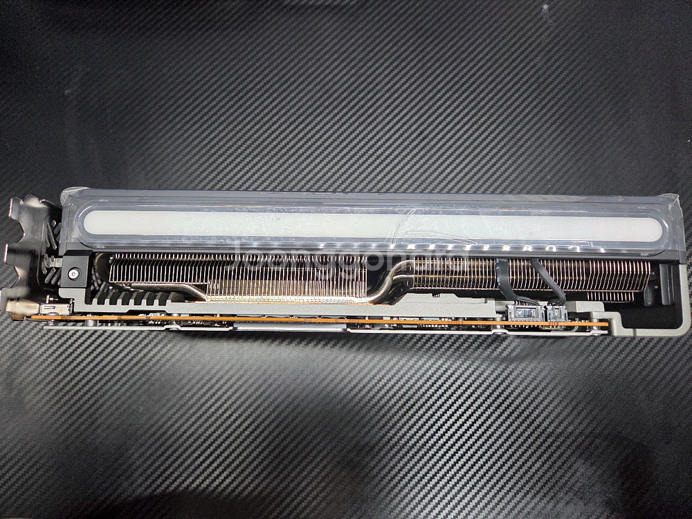 SAPPHIRE 라데온 RX 7900XTX NITRO+--2
