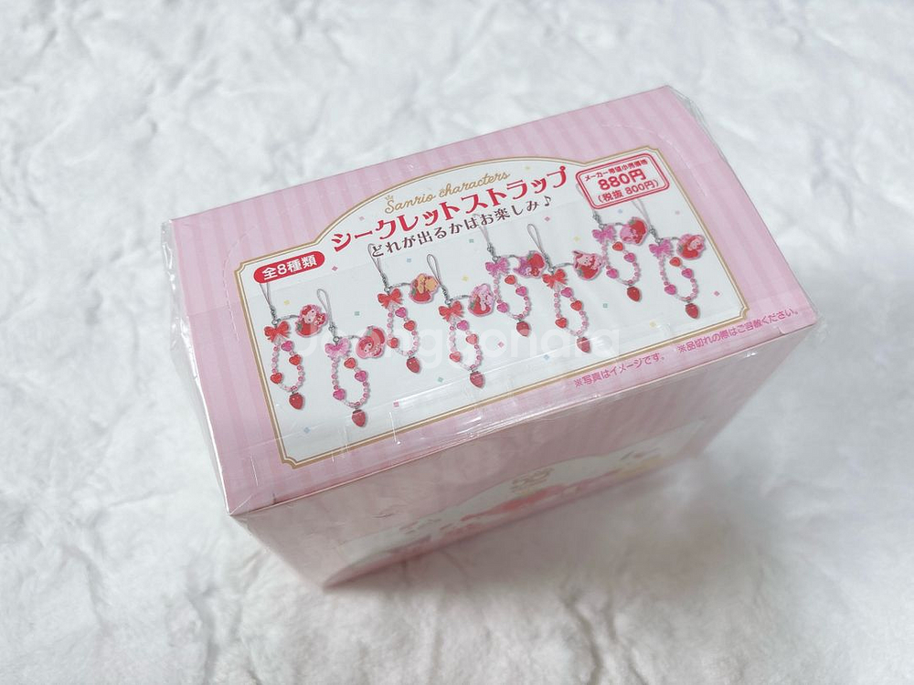 산리오 이치고신문 50주년 시크릿 스트랩 8종 풀박스--3