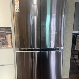 4도어, LG DIOS 냉장고 F957SB55 배송가능