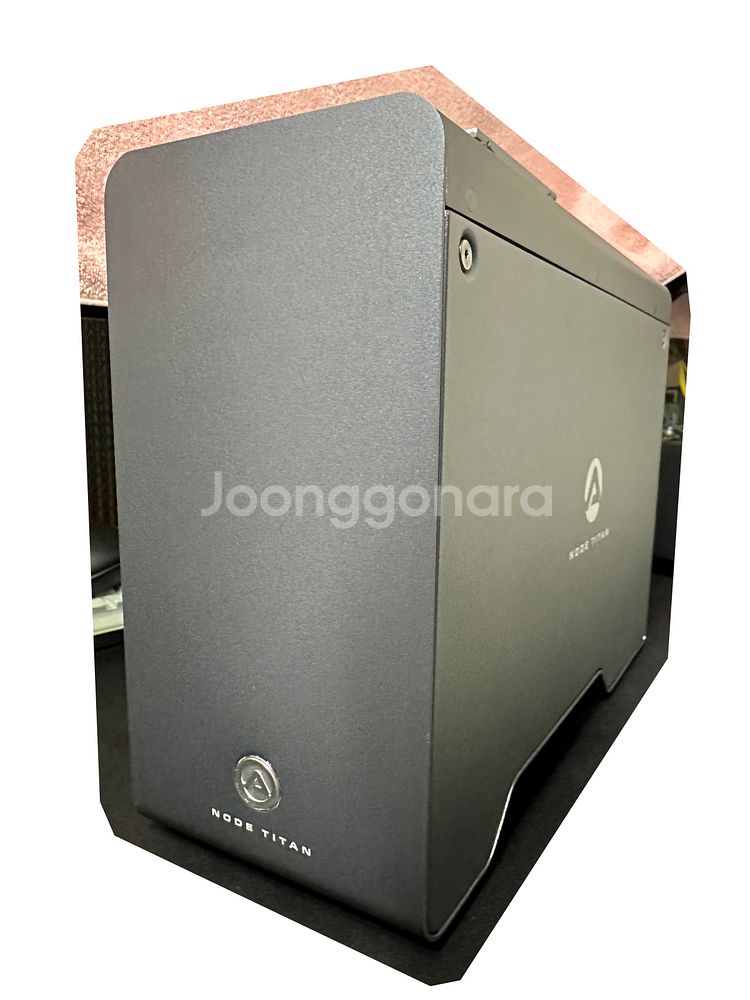 아키티오 썬더볼트3 eGPU 외장그래픽--1