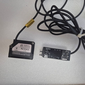 키엔스(KEYENCE) IL-1000, IL-300