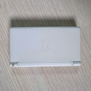 닌텐도 ds +128 gb R4칩 네고 가능