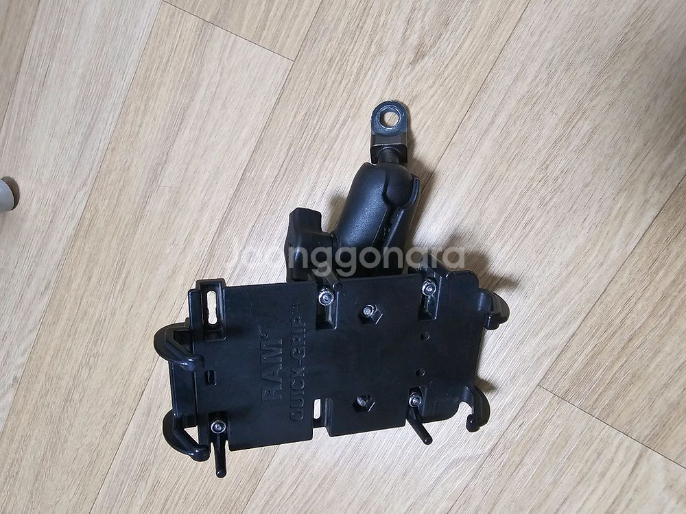 램마운트 퀵그립 핸드폰 거치대--0