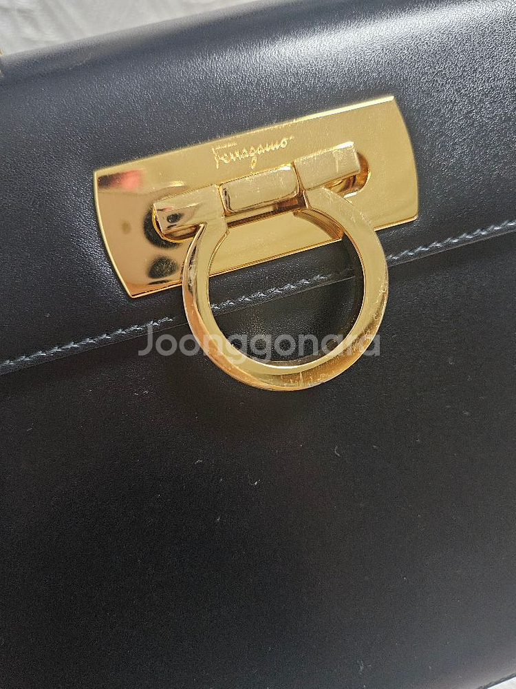 (정품)페라가모 아이코닉 탑핸들 켈리 스몰--1