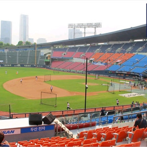 9월6일 두산 VS LG 3루 오렌지석 양도
