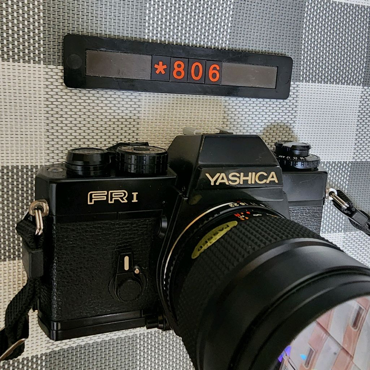 야시카 FR 1 필름카메라 42-75mm 줌렌즈장착--1