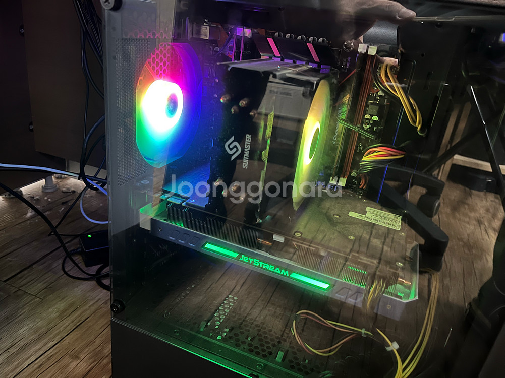 제온 E5 2678 /RAM 48GB/GTX1070본체--4