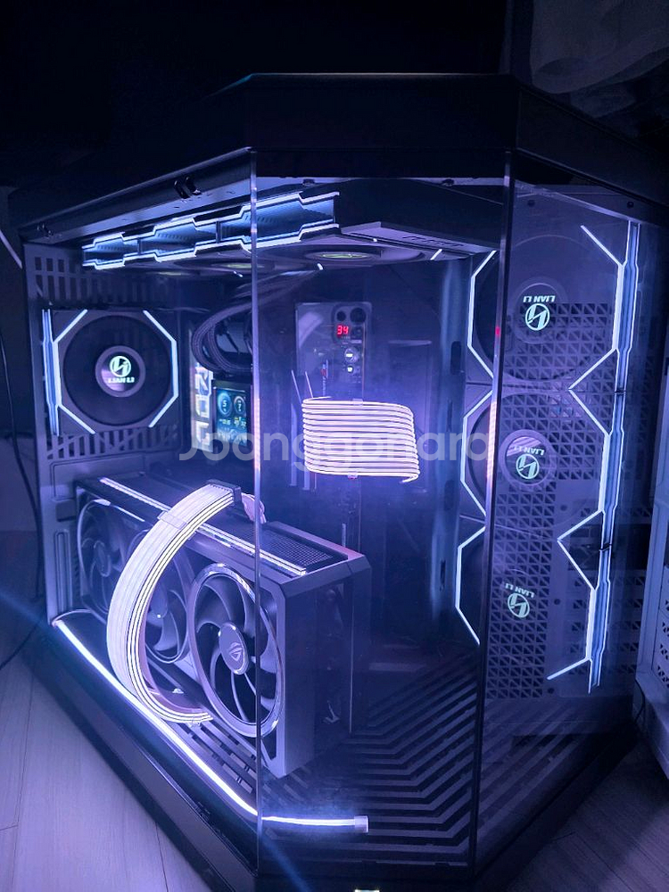 9950X3D 5080아스트랄 고급PC 급매--0