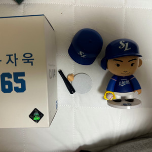 그레이포인트cuva 구자욱 피규어