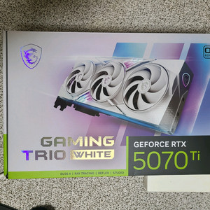 msi 5070ti 게이밍 트리오 화이트 미개봉판매