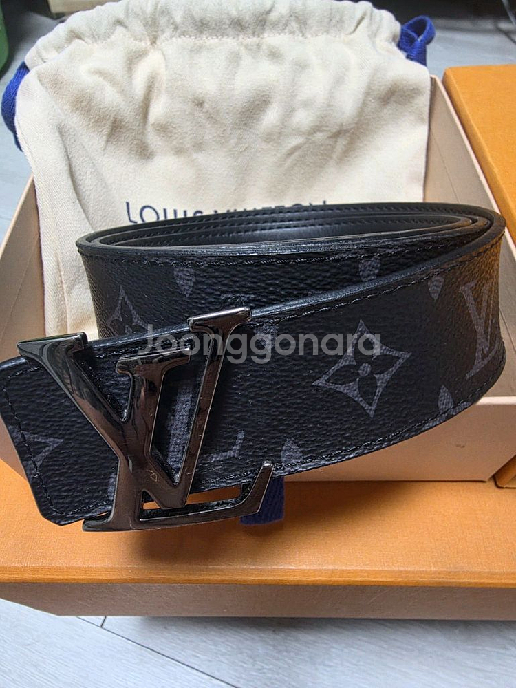 루이비통 모노그램 벨트 M9043--0