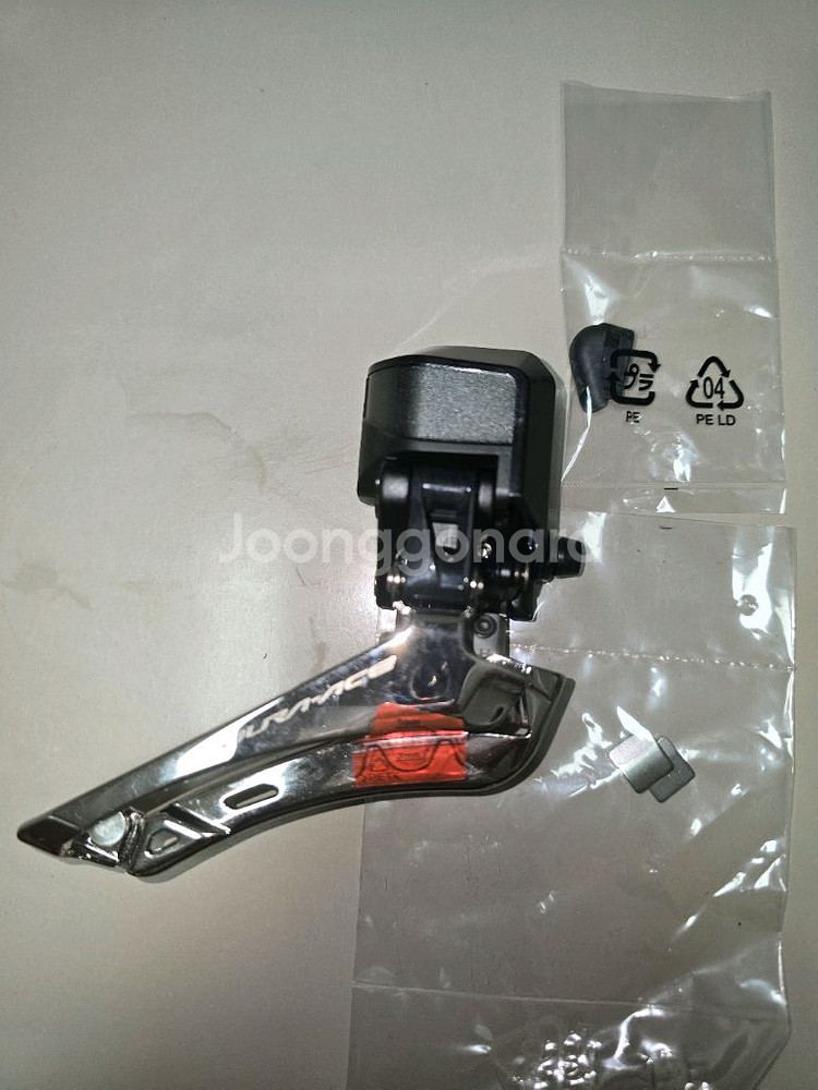 시마노 11단 듀라에이스 DI2 앞드 FD-R9150--3