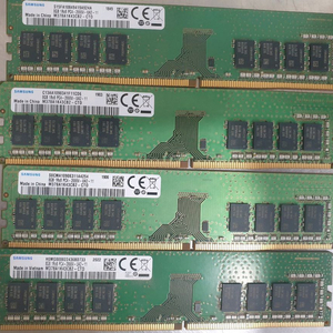 삼성 8g ddr4 2666v 메모리 팝니다