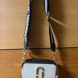 마크제이콥스 카메라백