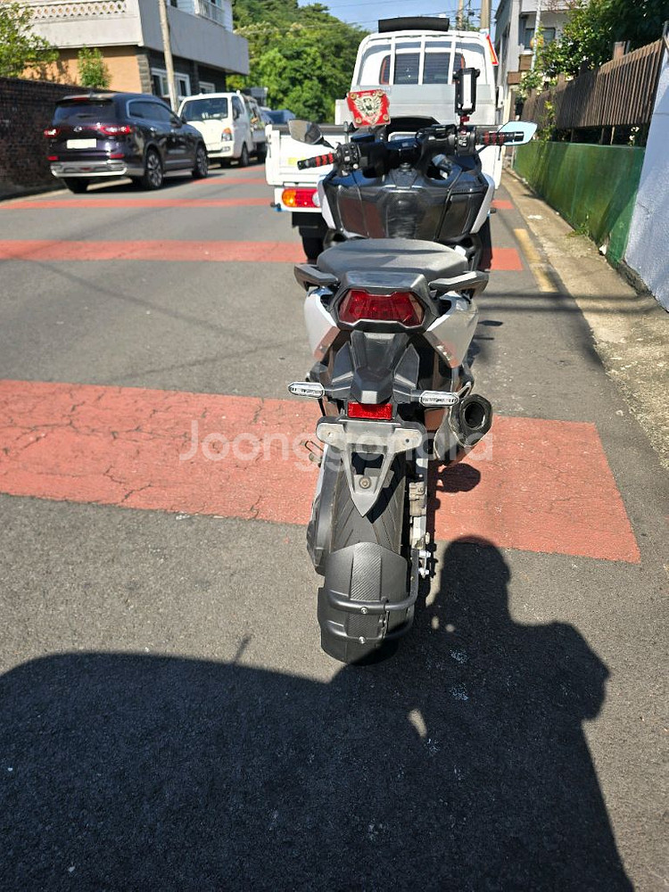 24년식 포르자750 팝니다--1