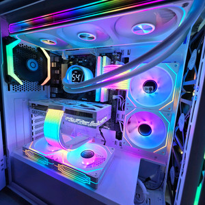 라이젠5 9600X RTX5060TI 본체 팝니다