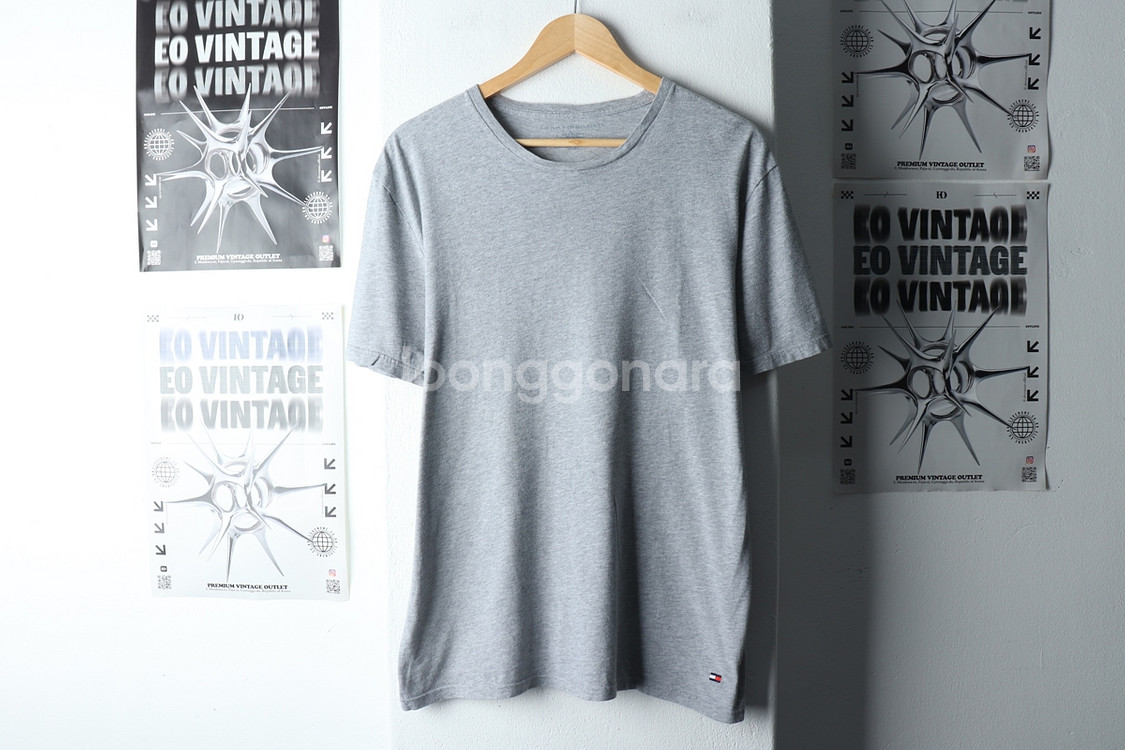 (L-XL) 타미힐피거 반팔 티셔츠 그레이 기본--1