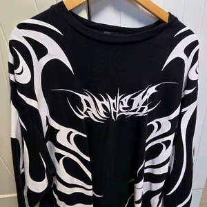 레플렘 Reflem 긴팔 상의