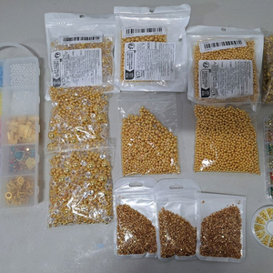 공예 부자재 레진 비즈 골드 진주 큐빅 보석