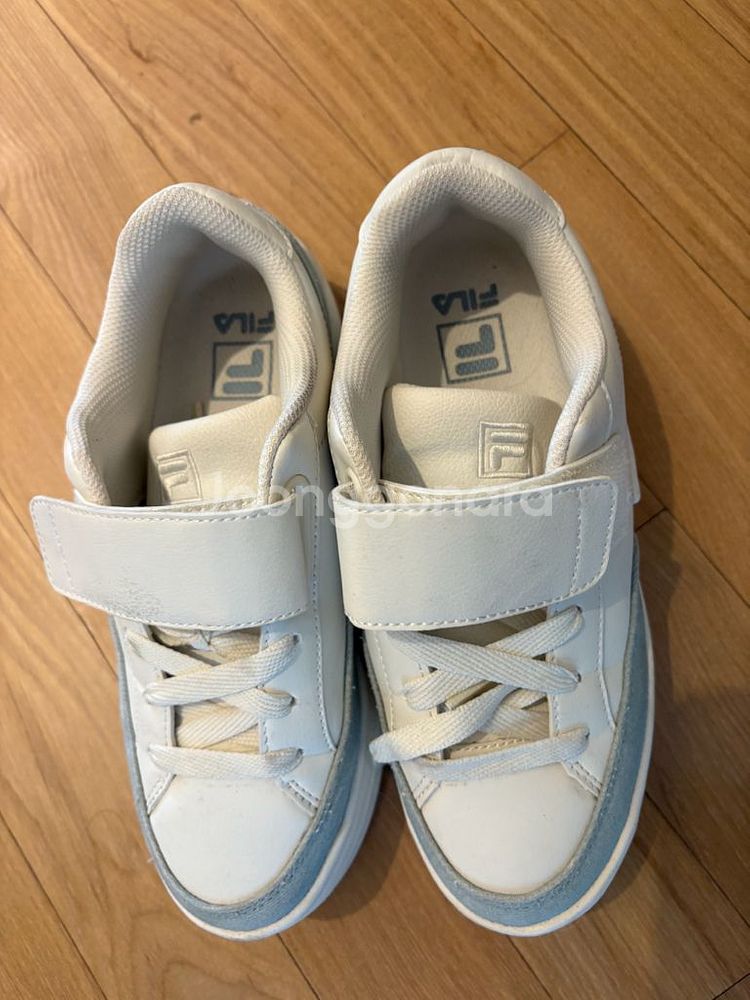 FILA 흰색 운동화 240mm--2