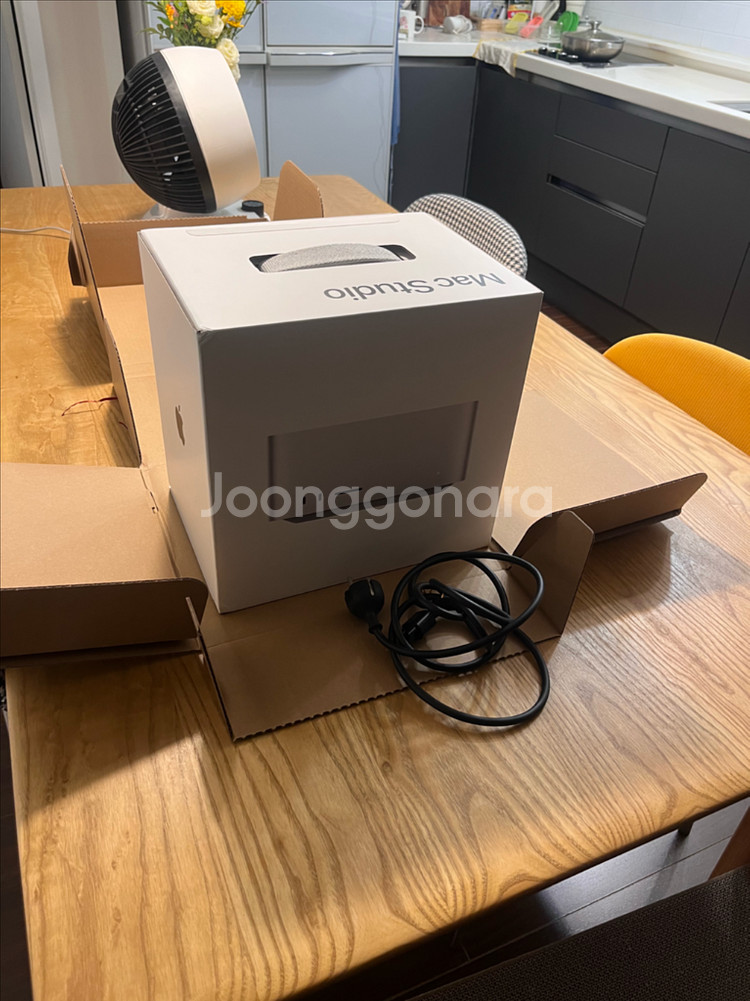 애플 맥 스튜디오 M1 Max / 32GB / 2022--4