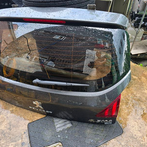 푸조3008 트렁크 도어 백도어