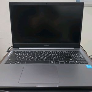 삼성노트북 NT550XDA-KH29G 15.6인치