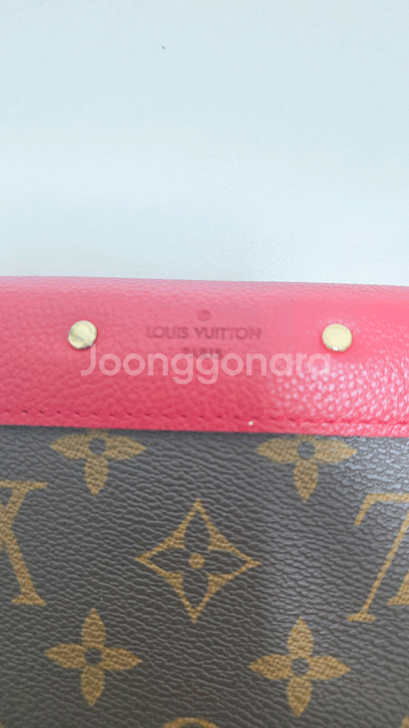 루이비통 모노그램 장지갑--3
