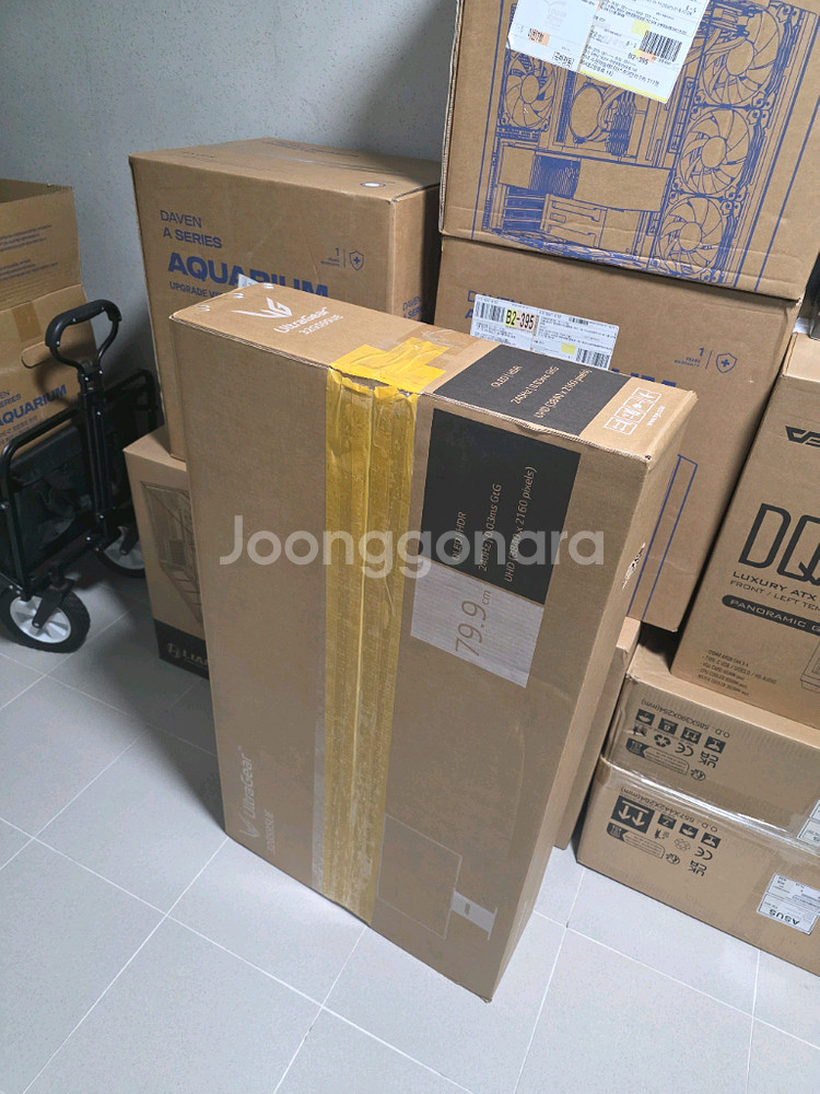LG 울트라기어 32GS95UE 4K 240HZ--2