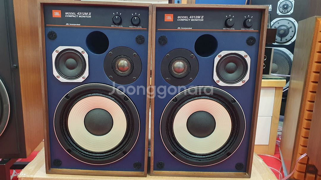 JBL4312M2스피커/원박스/단순개봉/초민트급--7