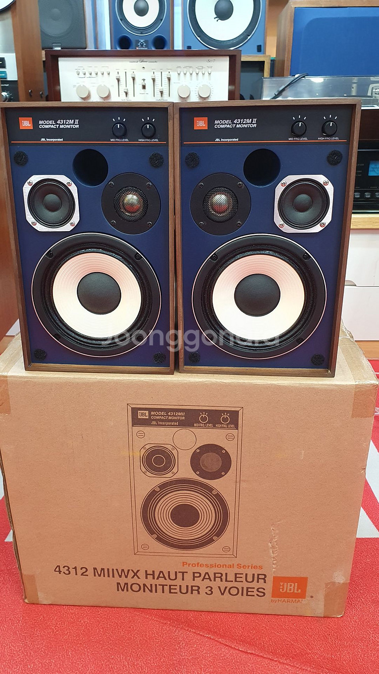 JBL4312M2스피커/원박스/단순개봉/초민트급--0