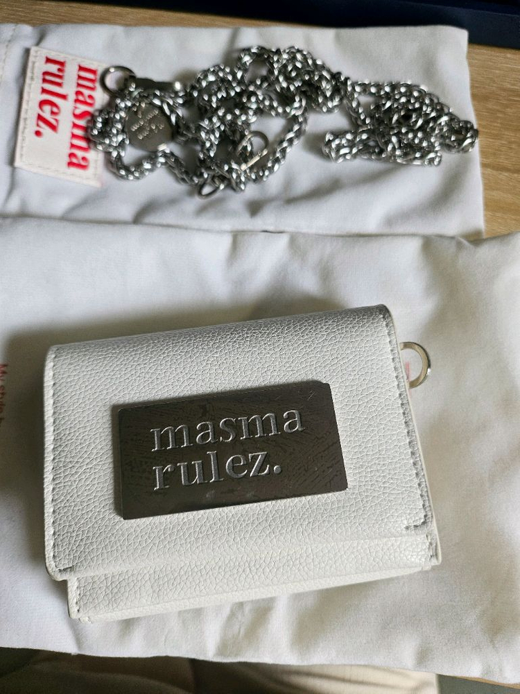 (원가 56,000)마스마룰즈 마이크로 월렛백 화이트--1