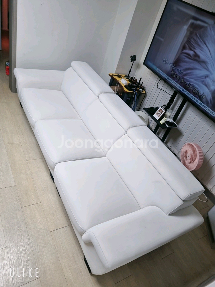 화이트 패브릭 3~4인용 소파--2