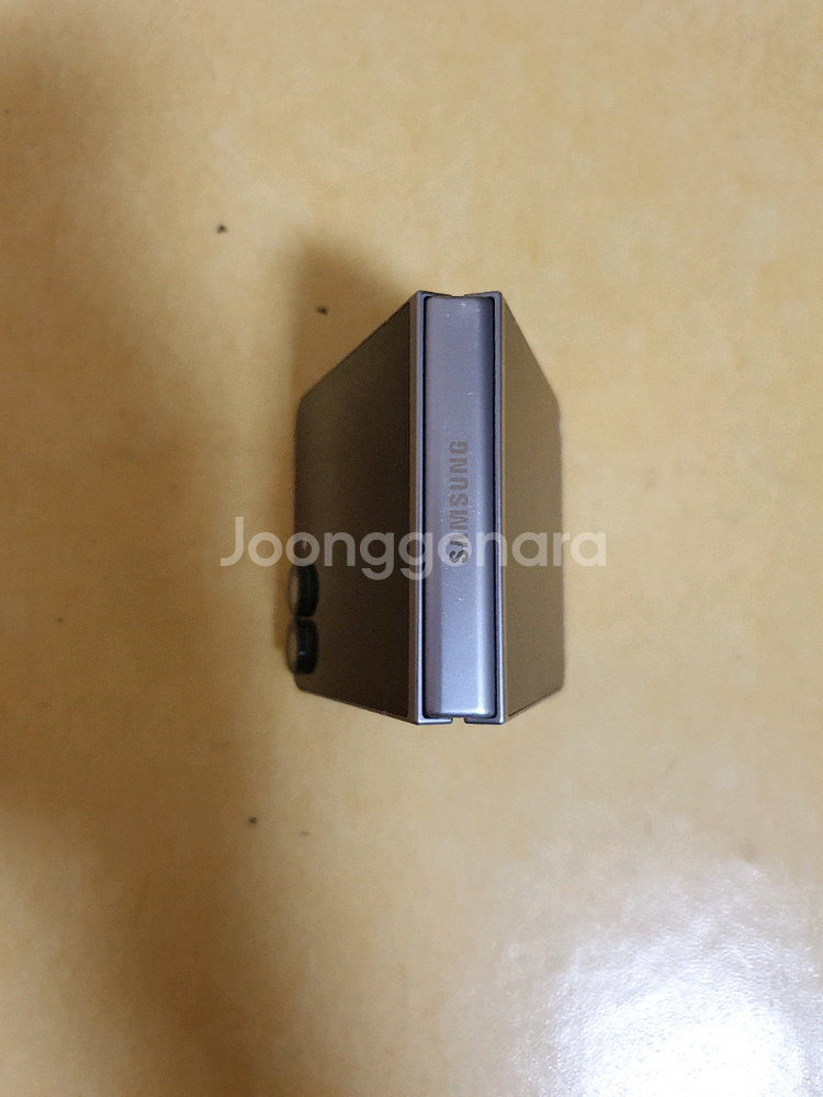 갤럭시 z플립6 256G AA급 액정교체--6