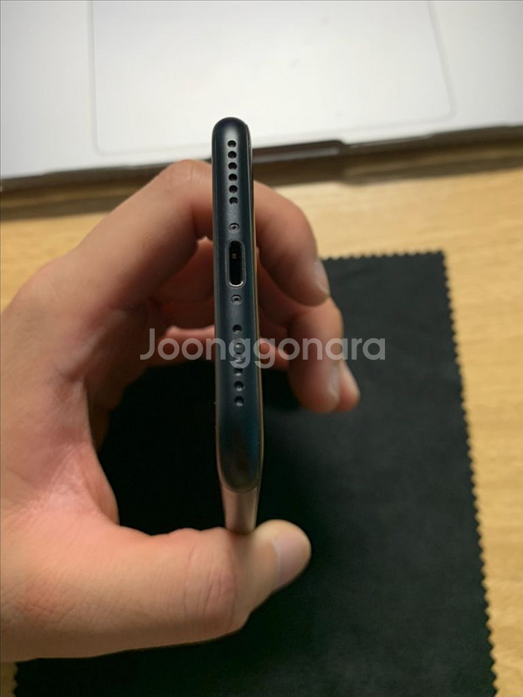 아이폰7 매트블랙 128GB--5