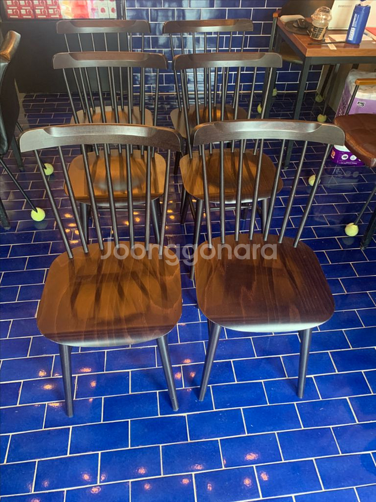톤체어 카페의자 아이로이카 다크웬지--1