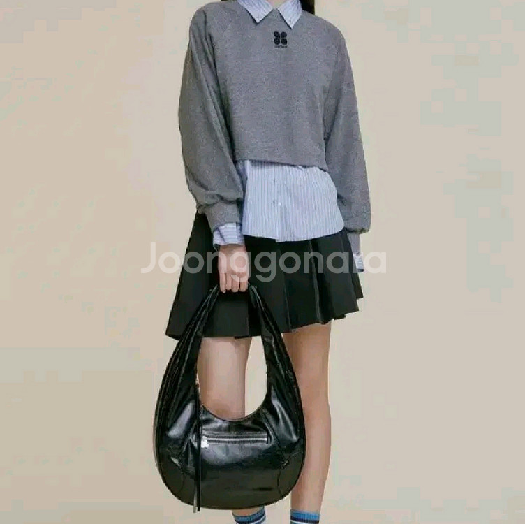 럭키마르쉐 블랙 에나멜 숄더백--0