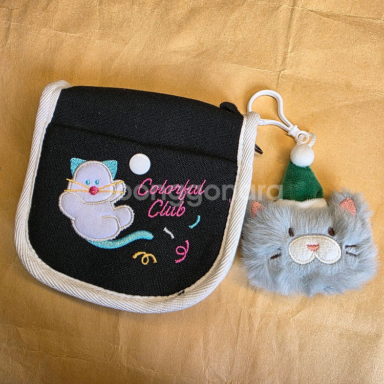 다이소 고양이 파우치와 인형 새상품.--0