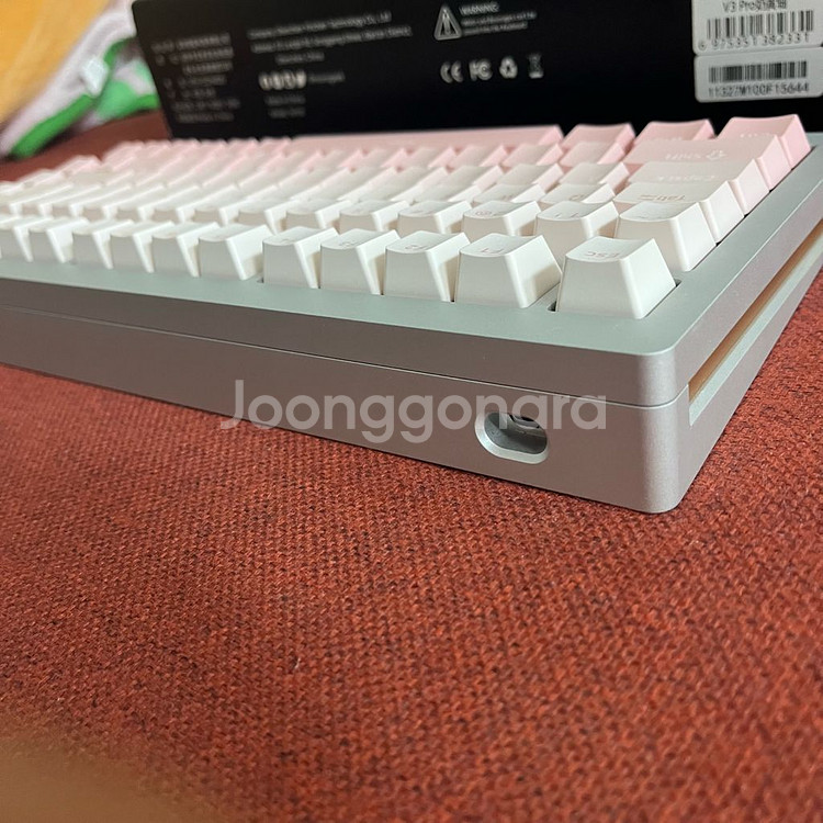 몬스긱 M1W 유무선 풀알루 핑크 키보드--3