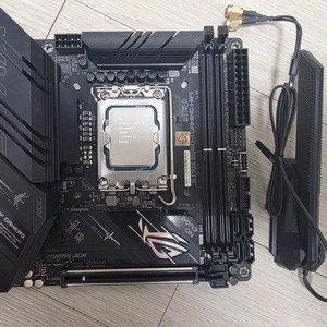 I5 14400F + B660-I Rog 보드셋