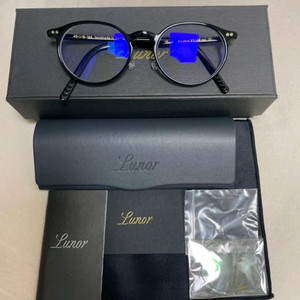 Lunor 르노 A5 231 Col.01 블랙