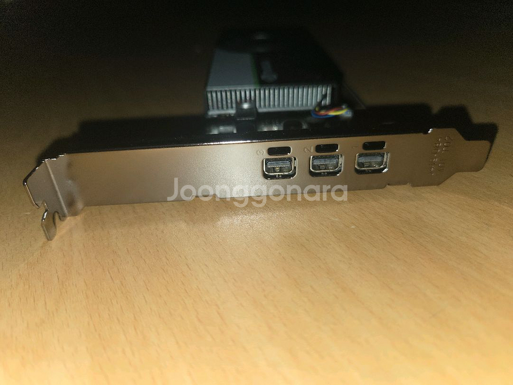 미개봉 HP T400 4G 그래픽카드 팝니다.--1