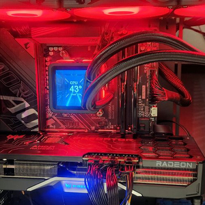 7800X3D 9070xt 본체 팝니다 (부산직)