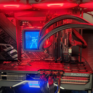 7800X3D 9070xt 본체 팝니다 (부산직)