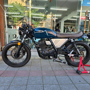 부케너125